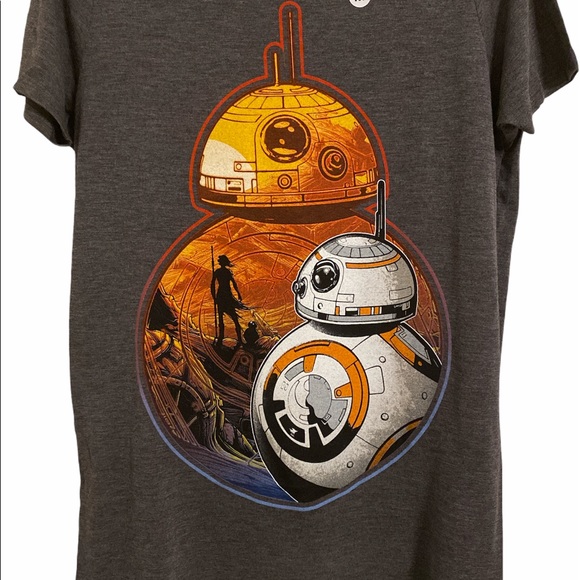 Star Wars BB8 Jakku Scene Rey Graphic Tshirt - Picture 2 of 4